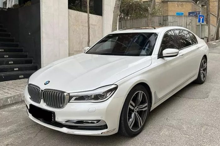 IMG 9425 700x466 - Car rental documents in Tehran