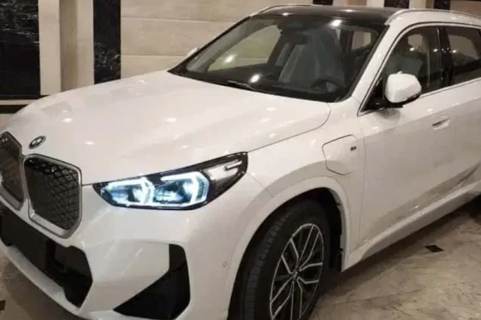 اجاره بی ام و IX1 در تهران|Rent BMW Ix1 2025 in Tehran