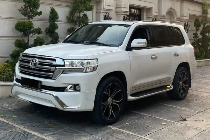 اجاره تویوتا لندکروز در تهران|Rent Toyota Land Cruiser GXR V6 2020